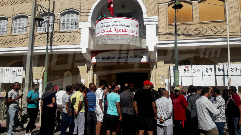 توزر: رئيس الهيئة الفرعية للانتخابات يقاضي رئيس قائمة توزر: رئيس الهيئة الفرعية للانتخابات يقاضي رئيس قائمة