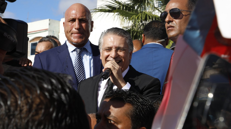 نبيل القروي: ''تعذبنا وقيت باش يخرج من بنزرت رئيس'' نبيل القروي: ''تعذبنا وقيت باش يخرج من بنزرت رئيس''
