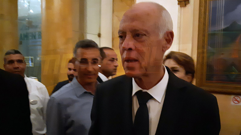 قيس سعيد مطالبا بإحترام الإعلاميين: ''ولا تقارعوا الفكرة إلا بمثلها'' قيس سعيد
