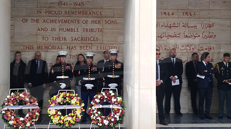 إحياء ذكرى الجنود الأمريكيين الذين سقطوا في الحرب العالمية الثانية