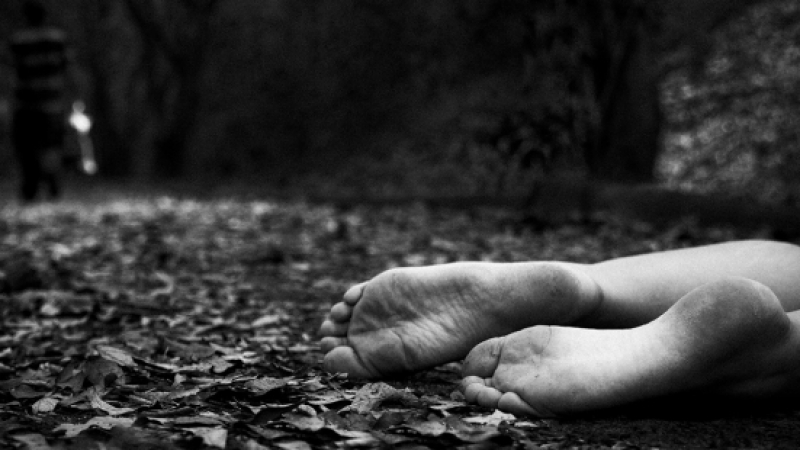 طلبت مساعدتهم.. فحوّلوا وجهتها واغتصبوها في الغابة ! طلبت مساعدتهم.. فحوّلوا وجهتها واغتصبوها في الغابة !
