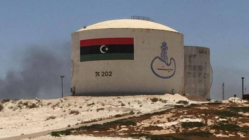 ليبيا: إيقاف صادرات النفط وإعلان ''حالة القوّة القاهرة'' ليبيا: إيقاف صادرات النفط وإعلان ''حالة القوّة القاهرة''