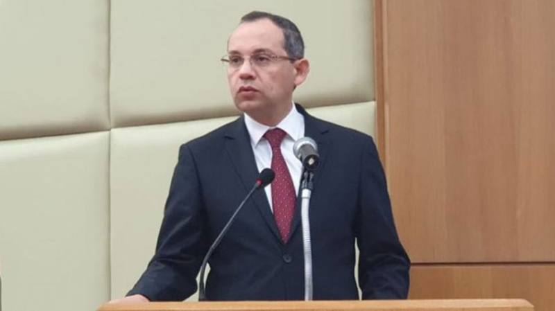 وزير الداخلية يدعو إلى التسريع في تكوين حكومة جديدة وزير الداخلية يدعو إلى التسريع في تكوين حكومة جديدة