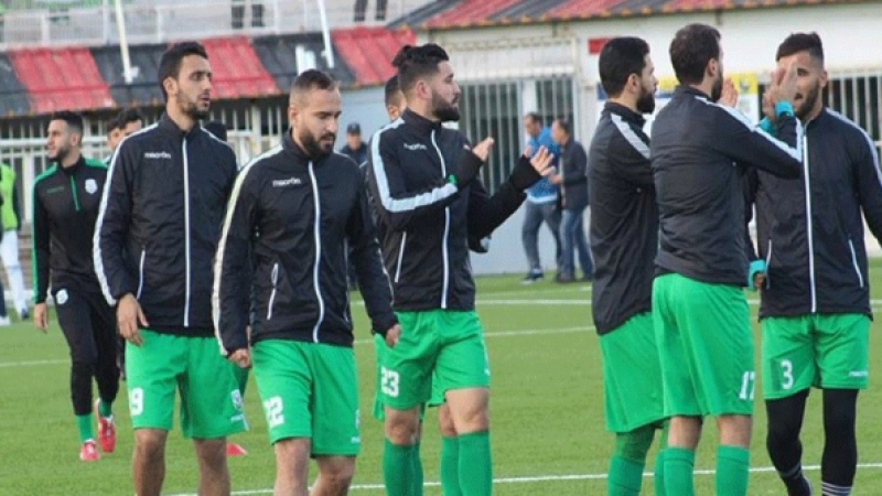 إصابة مدرب جزائري وزوجته بفيروس كورونا إصابة مدرب جزائري وزوجته بفيروس كورونا