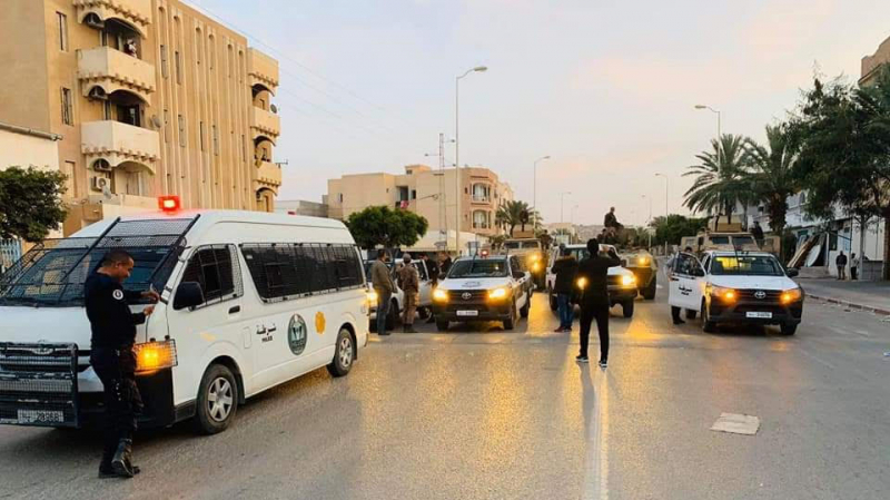 أمنيو تطاوين للأهالي: سنحميكم ونزوّدكم ولو من مالنا الخاص أمنيو تطاوين للأهالي: سنحميكم ونزوّدكم ولو من مالنا الخاص