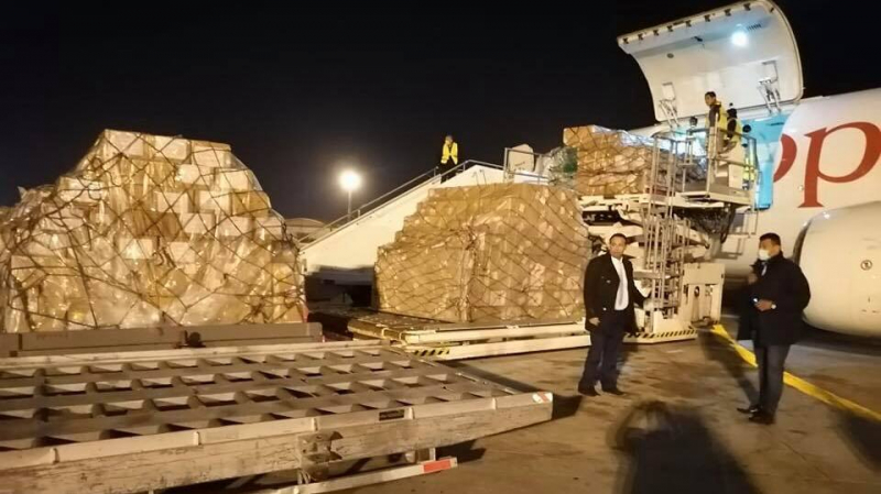وصول شحنة جديدة من المعدات الطبية