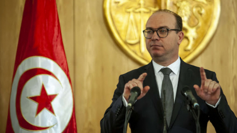 الفخفاخ: الحكومة تعمل على الحفاظ على مواطن الشغل وحقوق الشغالين الفخفاخ: الحكومة تعمل على الحفاظ على مواطن الشغل وحقوق الشغالين