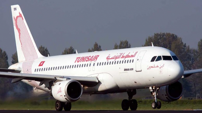 الخطوط التونسية: إجبارية الكمامات لصعود الطائرات الخطوط التونسية: إجبارية الكمامات لصعود الطائرات