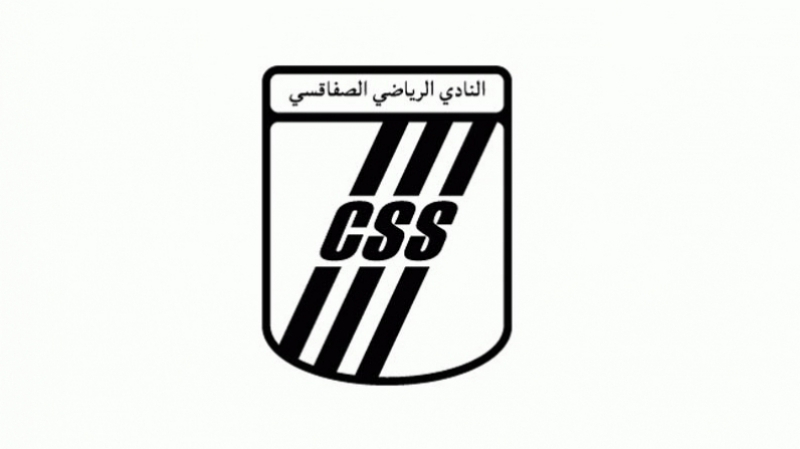 الصفاقسي يمدّد عقدي دحمان وبن حسين الصفاقسي يمدّد عقدي دحمان وبن حسين