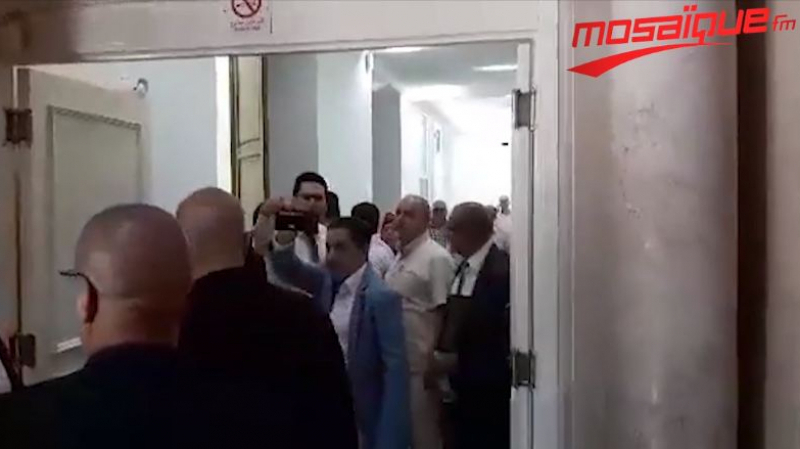 الناصفي: الاعتداء على حرمة النواب والأمن كان بدعم من رئاسة البرلمان الناصفي: الاعتداء على حرمة النواب والأمن كان بدعم من رئاسة البرلمان