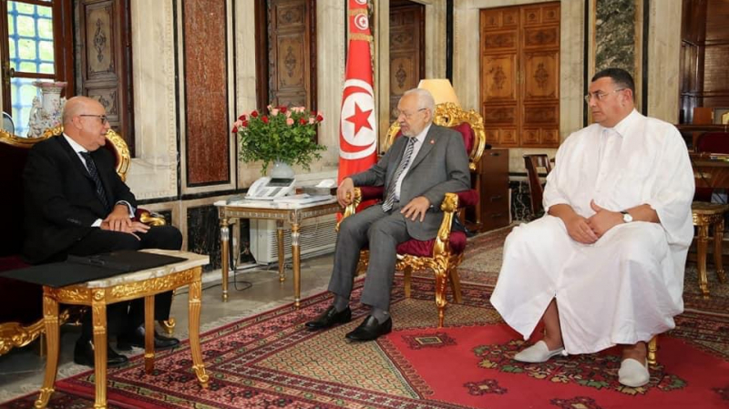 العباسي يدعو إلى عدم استغلال القروض للإستهلاك ولصرف الأجور العباسي يدعو إلى عدم استغلال القروض للإستهلاك ولصرف الأجور