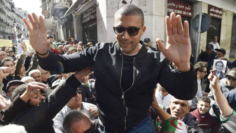 سنتان سجنا في حق الصحفي الجزائري خالد درارني سنتان سجنا في حق الصحفي الجزائري خالد درارني