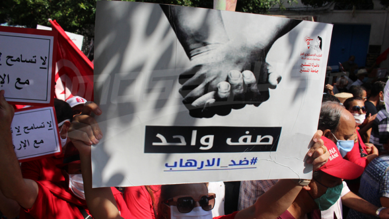 موسي: مساع لتبييض الإرهاب تحت قبة البرلمان.. وسنلجأ للقضاء الدولي موسي: مساع لتبييض الإرهاب تحت قبة البرلمان.. وسنلجأ للقضاء الدولي