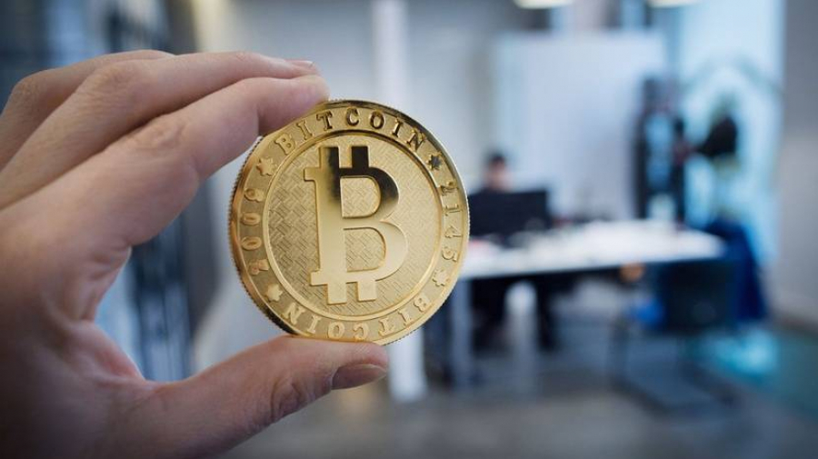 قضية البيتكوين : الافراج مؤقتاً عن حسام بوقرة قضية البيتكوين : الافراج مؤقتاً عن حسام بوقرة