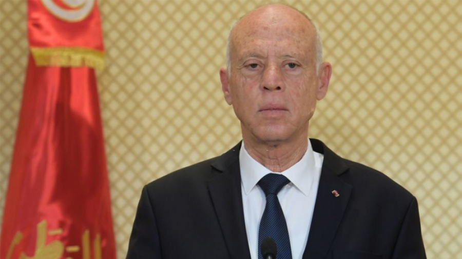 سعيد يعلن إعفاء المشيشي وتعيين رئيس حكومة جديد سعيد يعلن إعفاء المشيشي وتعيين رئيس حكومة جديد