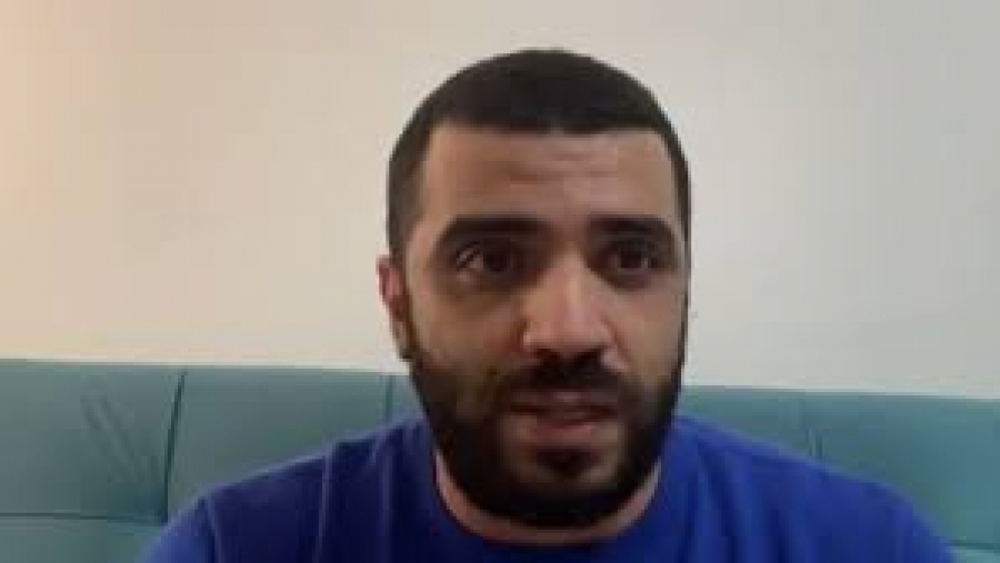 الخياري ينفي إيقافه ويلجأ.. إلى دعم السفارات الخياري ينفي إيقافه ويلجأ.. إلى دعم السفارات