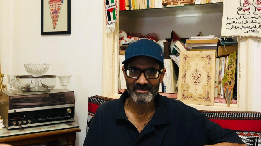 بوكينيست: مهنة بيع الكتب القديمة مهدّدة بالاندثار وتدخل الدولة ضروري بوكينيست: مهنة بيع الكتب القديمة مهدّدة بالاندثار وتدخل الدولة ضروري