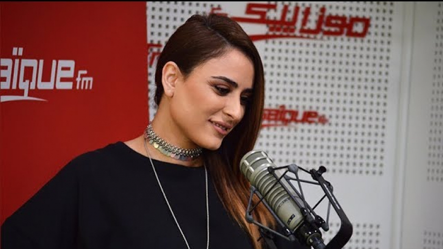 أسماء عثماني: تفاجأت بصورتي في لافتة لمهرجان الإذاعة والتلفزيون أسماء عثماني: تفاجأت بصورتي في لافتة لمهرجان الإذاعة والتلفزيون