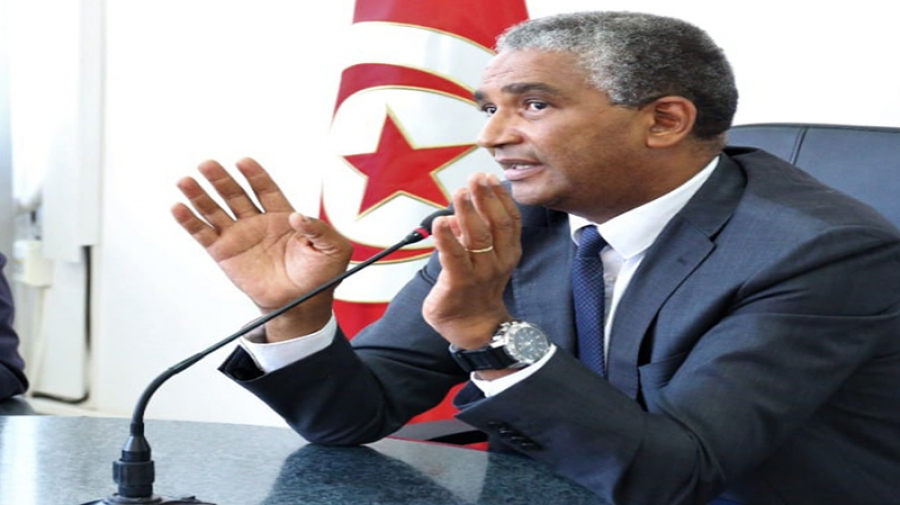 شبهات فساد وإيقافات: وزير الرياضة في مندوبية سيدي بوزيد شبهات فساد وإيقافات: وزير الرياضة في مندوبية سيدي بوزيد