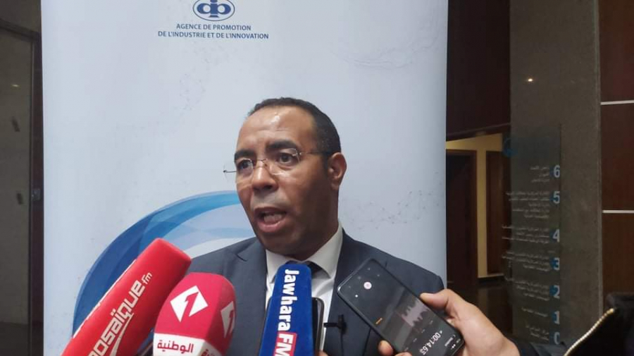 بوزوادة: مسابقة التجديد تهدف إلى خلق مواطن شغل للشباب بوزوادة: مسابقة التجديد تهدف إلى خلق مواطن شغل للشباب