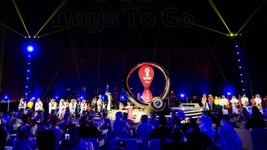 قطر تكشف عن ساعة العد التنازلي لعام واحد على انطلاق المونديال قطر تكشف عن ساعة العد التنازلي لعام واحد على انطلاق المونديال