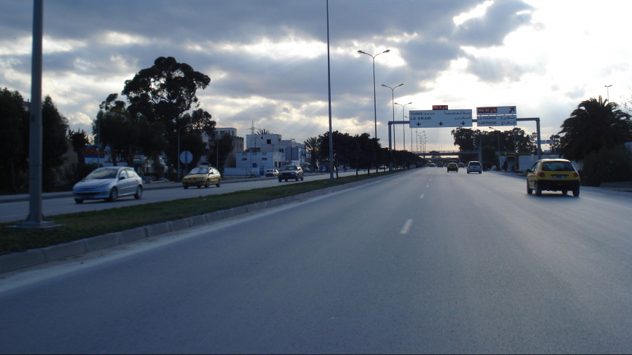 تحويل ظرفي لحركة المرور على مستوى الطريق الجهوية رقم 33 بحلق الوادي تحويل ظرفي لحركة المرور على مستوى الطريق الجهوية رقم 33 بحلق الوادي