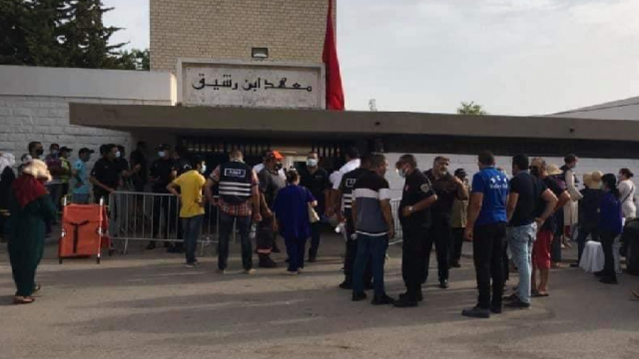 تفاصيل اقتحام 50 تلميذا لمعهد ابن رشيق بالزهراء تفاصيل اقتحام 50 تلميذا لمعهد ابن رشيق بالزهراء