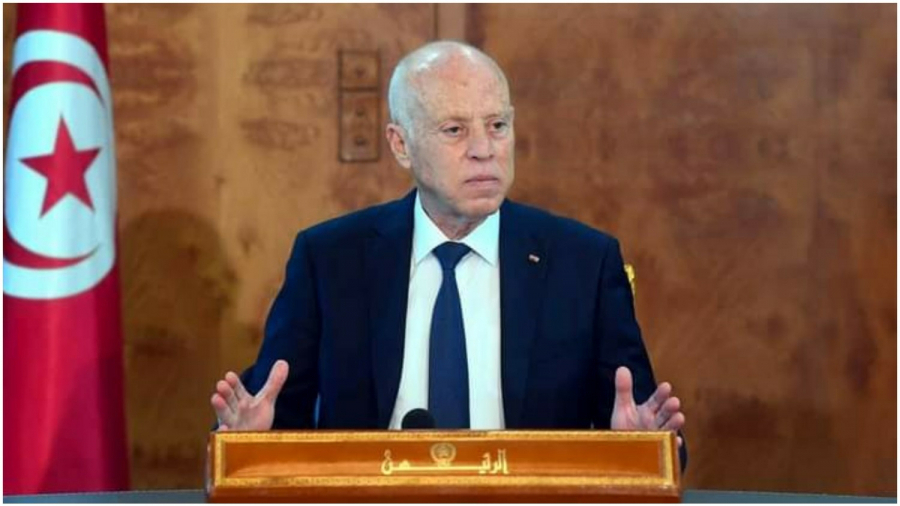 سعيّد: التصويت في التشريعية سيكون على الأفراد لا على القائمات سعيّد: التصويت في التشريعية سيكون على الأفراد لا على القائمات