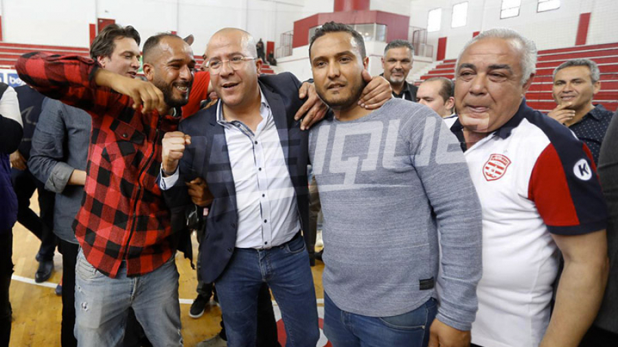 يوسف العلمي: 'بالڨلب والرجلة.. تتويج برونق خاص' يوسف العلمي: 'بالڨلب والرجلة.. تتويج برونق خاص'