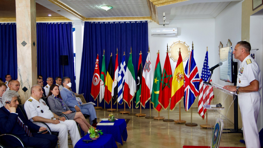 مميش يلتقي وفدا من الكونغرس الأمريكي على هامش افتتاح 'فينيكس إكسبريس' مميش يلتقي وفدا من الكونغرس الأمريكي على هامش افتتاح ''فينيكس إكسبريس'