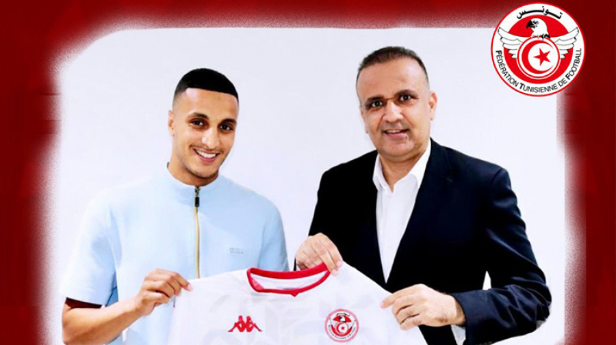 إلياس العاشوري يلتحق رسميا بالمنتخب التونسي إلياس العاشوري يلتحق رسميا بالمنتخب التونسي