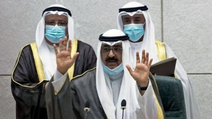 وليّ عهد الكويت يقرر حلّ مجلس الأُمّة وليّ عهد الكويت يقرر حلّ مجلس الأُمّة