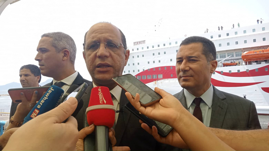 الزاهي: بهذه الإصلاحات استعدنا الثقة التي فقدناها في الخارج الزاهي: بهذه الإصلاحات استعدنا الثقة التي فقدناها في الخارج