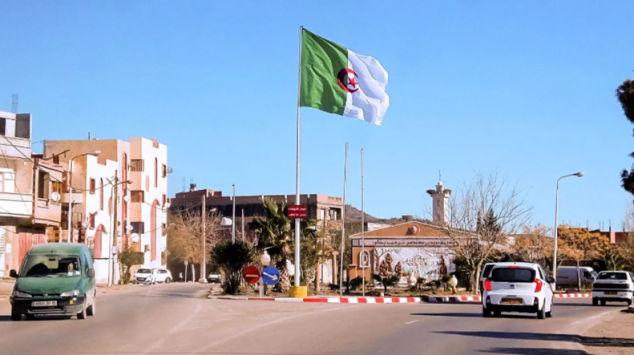 تسجيل أعلى درجة حرارة في العالم بمدينة جزائريّة تسجيل أعلى درجة حرارة في العالم بمدينة جزائريّة