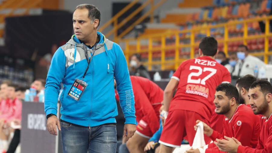 إقالة مدرّب المنتخب الوطني لكرة اليد إقالة مدرّب المنتخب الوطني لكرة اليد