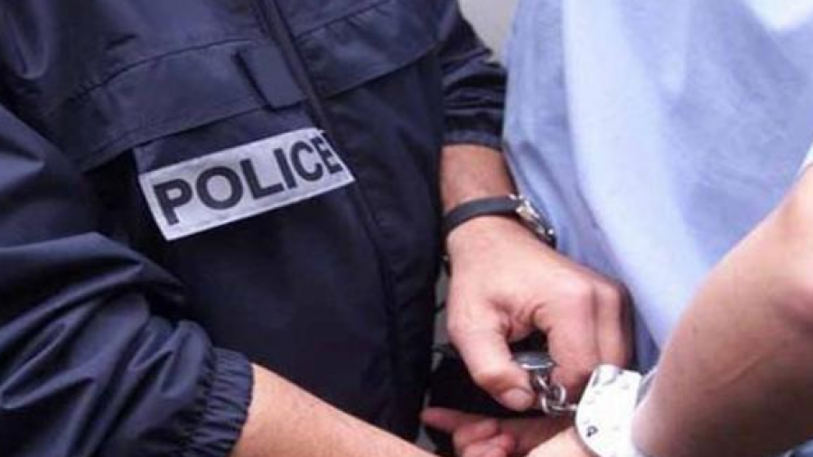 أريانة: الاحتفاظ بثلاثة أولياء بتهمة الاتجار بأبنائهم الأطفال الاحتفاظ بثلاثة أولياء بتهمة الاتجار بأبنائهم الأطفال