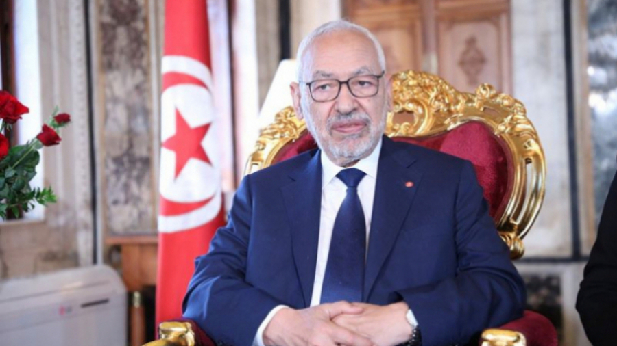 الغنوشي: أرفض وضعي في قفص الاتهام للدفاع عن نفسي 