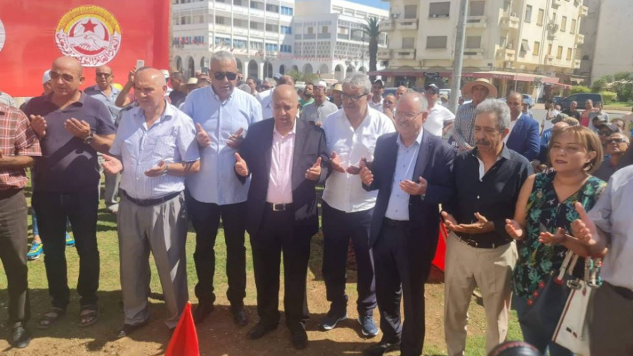صفاقس: الطبوبي يدشّن نصب الشهيد شكري بلعيد صفاقس: الطبوبي يدشّن نصب الشهيد شكري بلعيد