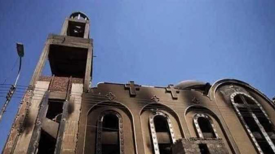 رويترز: 35 قتيلا و45 مصابا في حريق بكنيسة في مصر رويترز: 35 قتيلا و45 مصابا في حريق بكنيسة في مصر