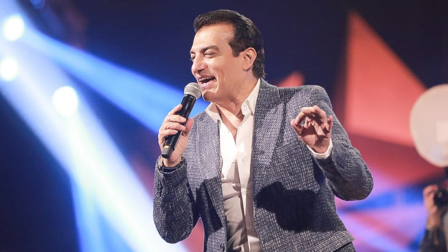 المرض يمنع إيهاب توفيق من السفر.. التفاصيل المرض يمنع إيهاب توفيق من السفر.. التفاصيل