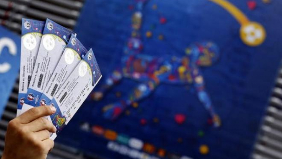 معاقبة من يبيع تذاكر المونديال خارج منصة ''الفيفا'' معاقبة من يبيع تذاكر المونديال خارج منصة ''الفيفا''