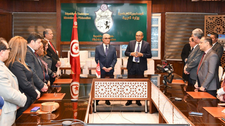 وزير التربية الجديد: سنواصل العمل في إطار تكريس مبدأ استمرارية الدولة وزير التربية الجديد: سنواصل العمل في إطار تكريس مبدأ استمرارية الدولة
