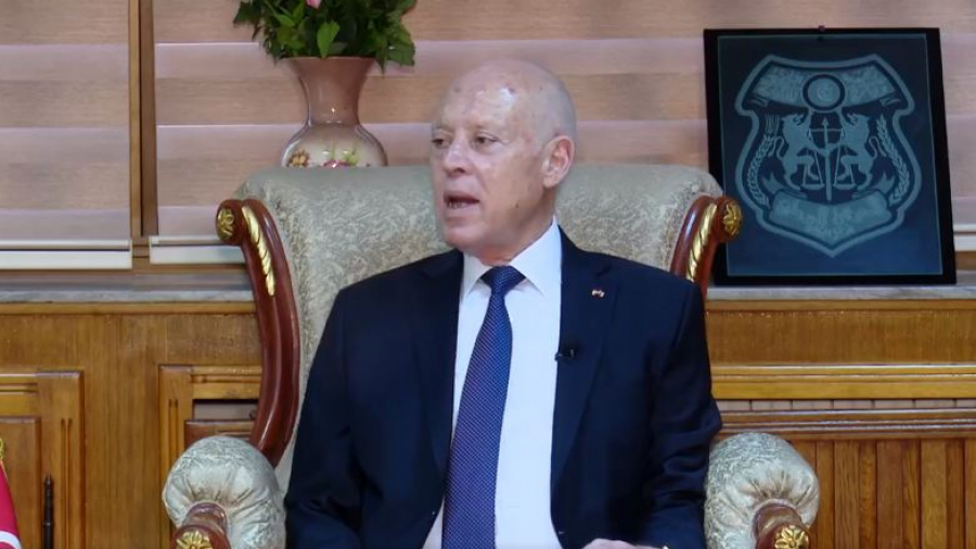 سعيّد: لقد عاهدت الشعب على معرفة جملة من الحقائق حول عدد من الجرائم.. سعيّد: لقد عاهدت الشعب على معرفة جملة من الحقائق حول عدد من الجرائم..