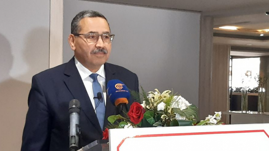 زهير حمدي: هناك محاولات لإغواء النواب بالمال الفاسد زهير حمدي: هناك محاولات لإغواء النواب بالمال الفاسد