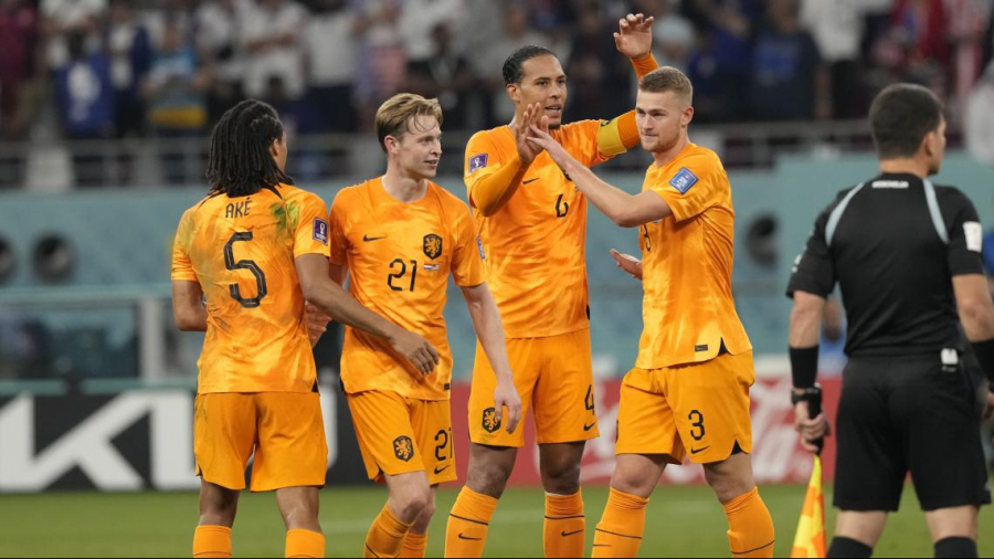 تصفيات يورو 2024: إصابة 5 لاعبين هولنديين بفيروس عشية مواجهة فرنسا تصفيات يورو 2024: إصابة 5 لاعبين هولنديين بفيروس عشية مواجهة فرنسا