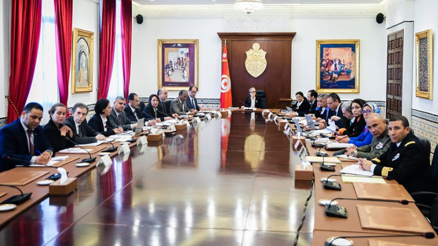 رئيسة الحكومة تشرف على مجلس وزاري حول ملف الهجرة رئيسة الحكومة تشرف على مجلس وزاري حول ملف الهجرة