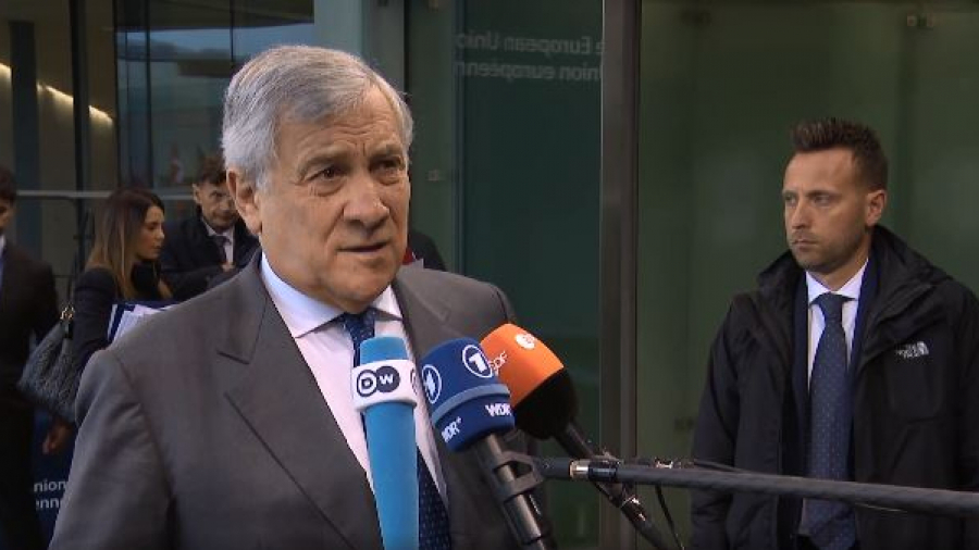 وزير خارجية إيطاليا: ''مواصلة تمويل تونس رهين تقدّم الاصلاحات''
