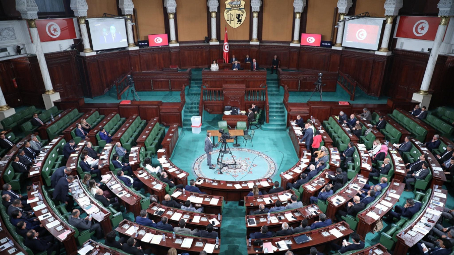 حوالي ثُلث النواب متغيّبون.. هل تسلّلت لعنة الغيابات للبرلمان الجديد؟
