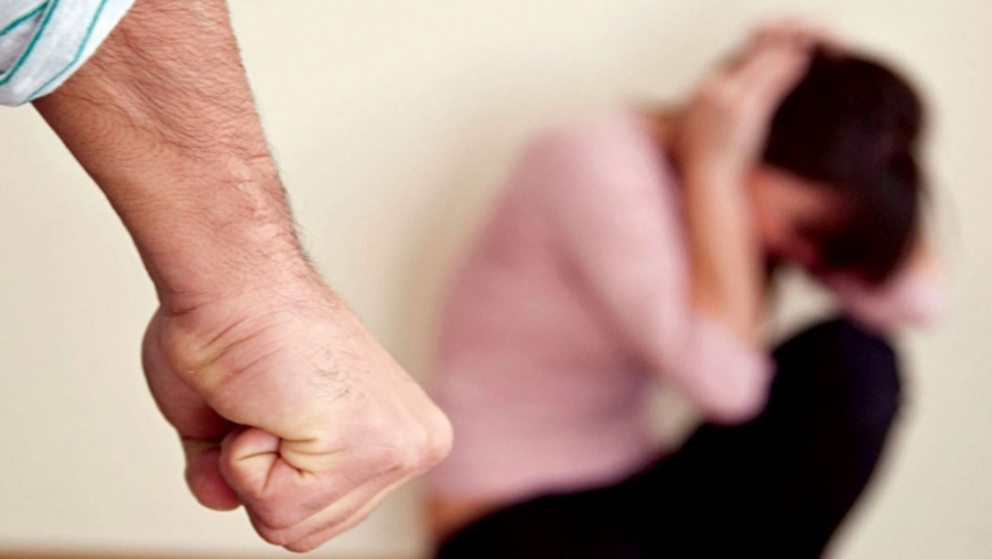 سوسة: القبض على رجل عنّف امرأة في الطريق العام