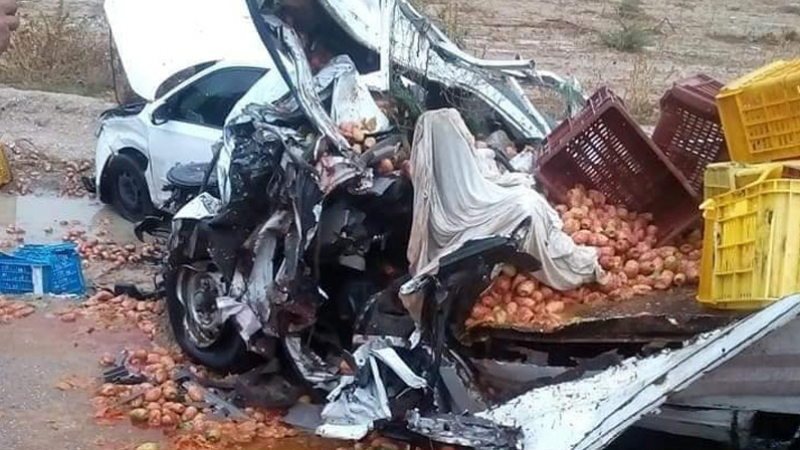Collision entre deux camions et une voiture : Un mort et deux blessés accident
